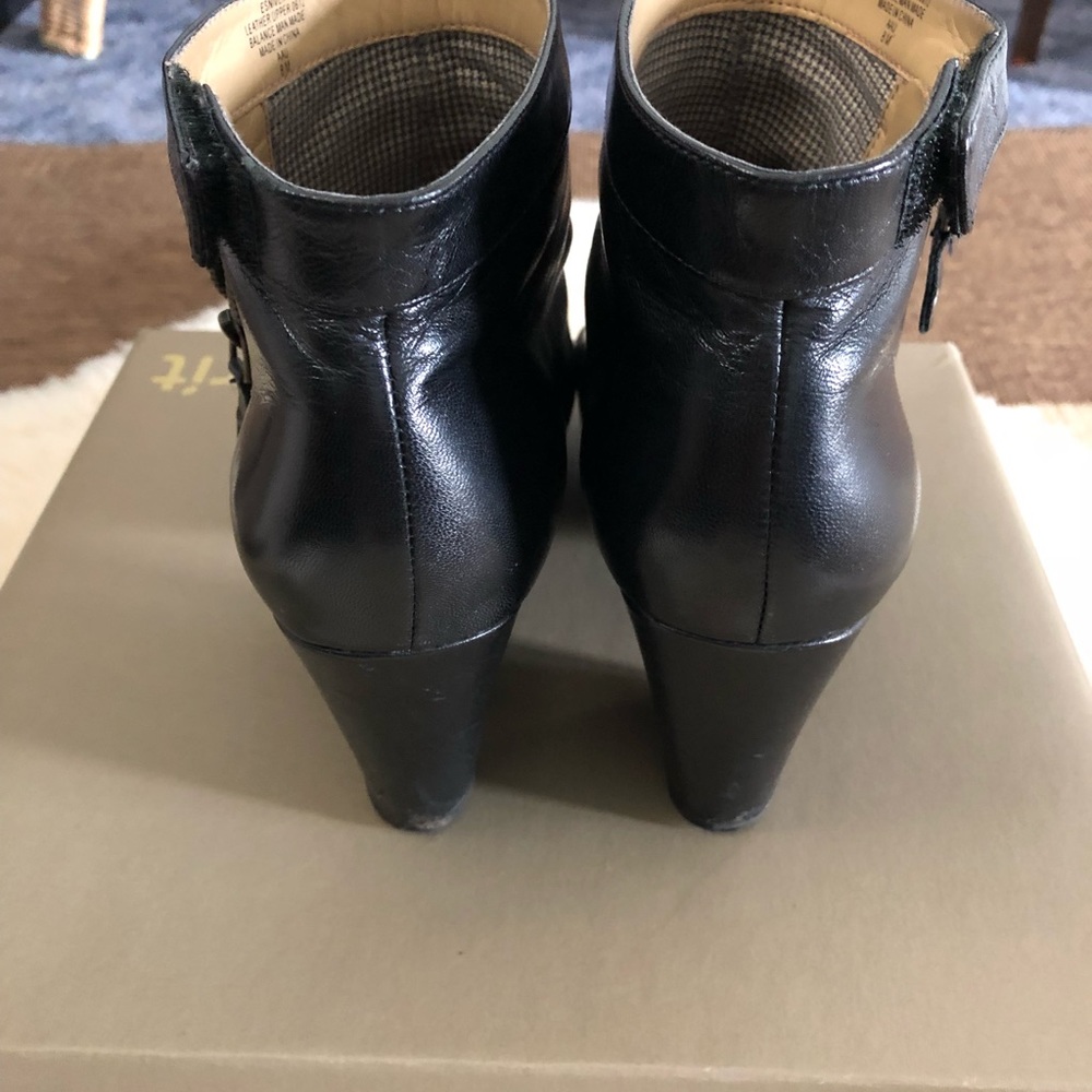 Booties - Picture 4 of 4